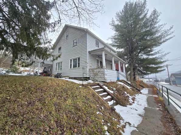 520 N Broad St, Ridgway, PA 15853