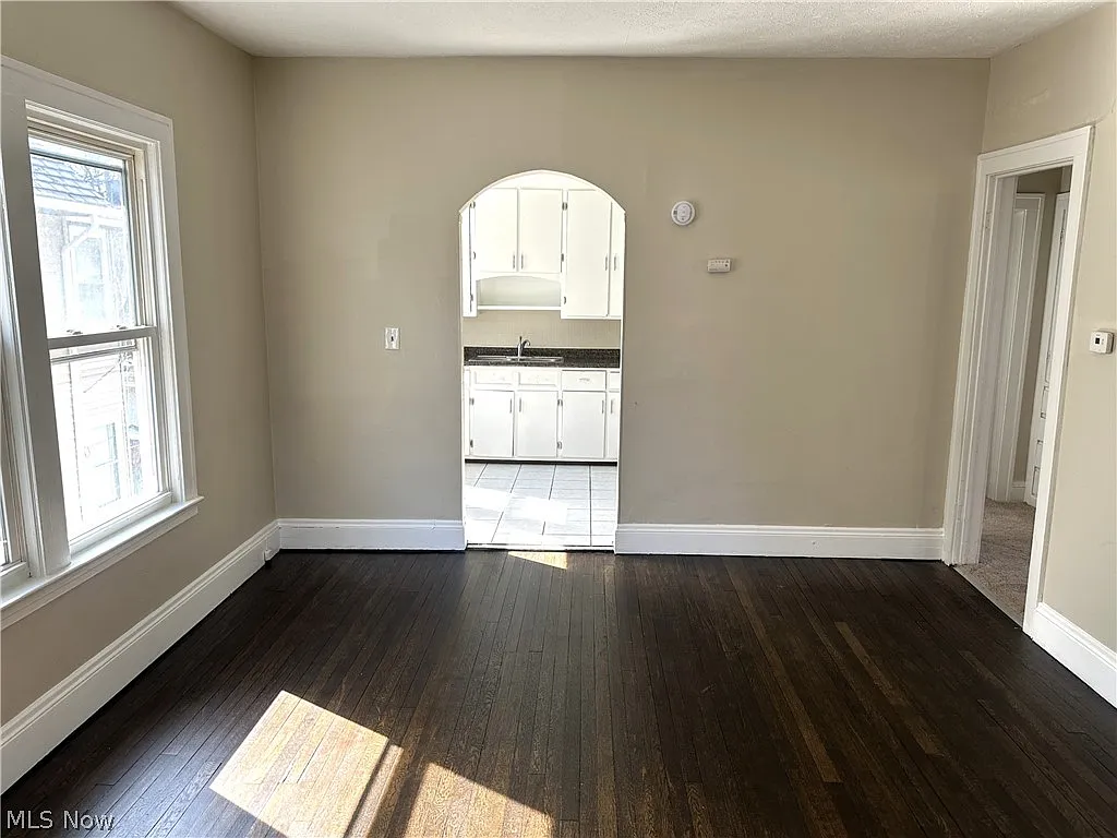 3 bed, 1316 sqft, $1,275 — Photo 4