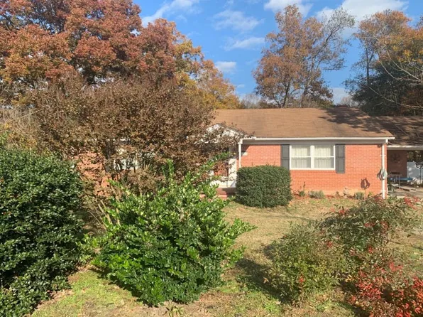 14263 Benns Church Blvd, Smithfield, VA 23430