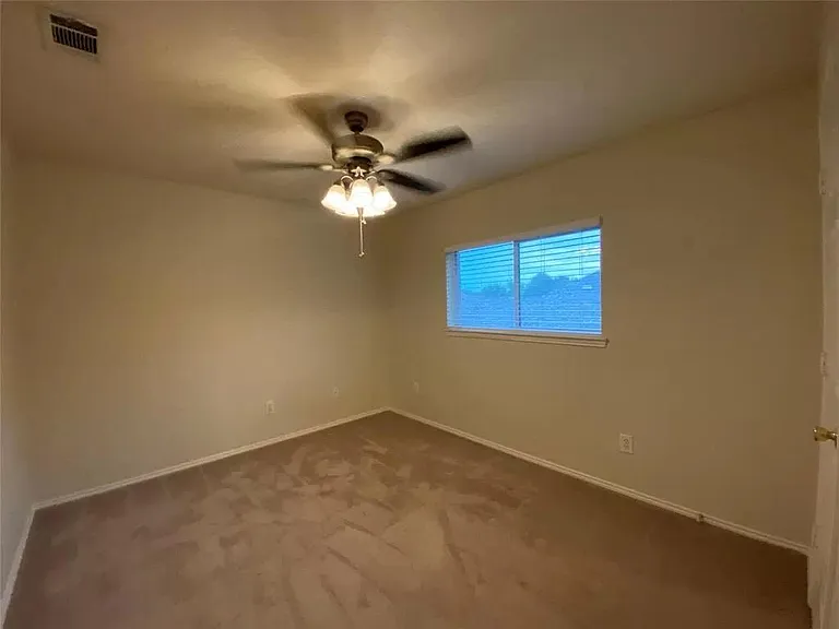 6315 Tara Ln — Photo 22