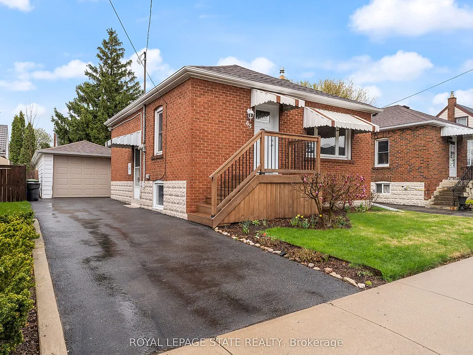 65 E 11th St #MAIN FLOOR