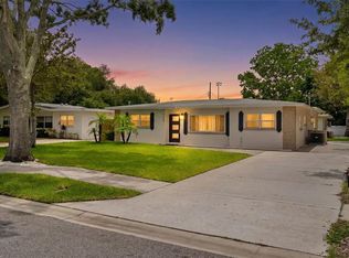 723 W Bayshore Dr, Tarpon Springs, FL 34689