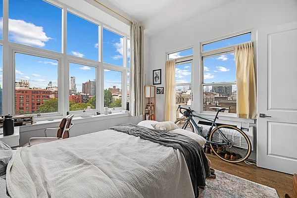 Rented by REAL New York | media 6