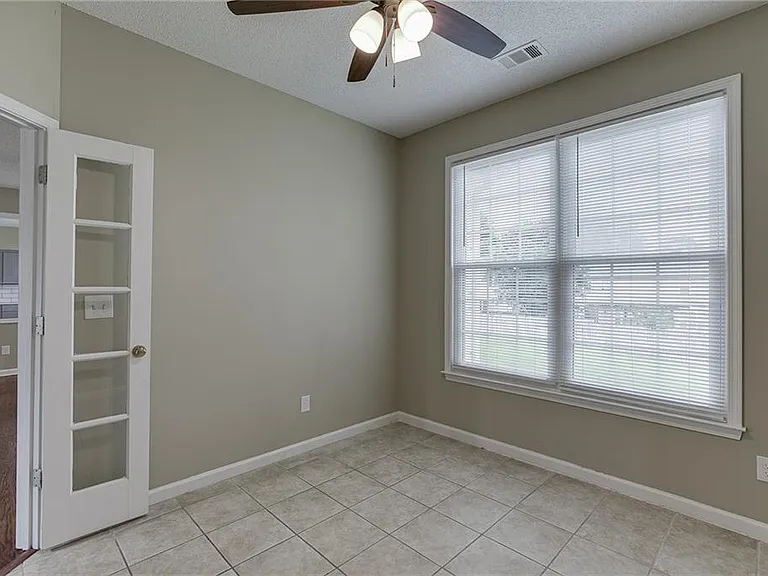305 Leatherman Ct — Photo 13