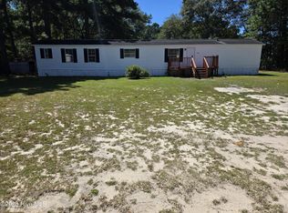 21320 Bridle Path Drive, Laurinburg, NC 28352