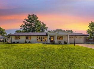 1548 Bennett Ave, Saint Louis, MO