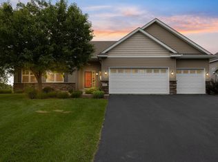4869 Merganser Dr, Saint Bonifacius, MN 55375