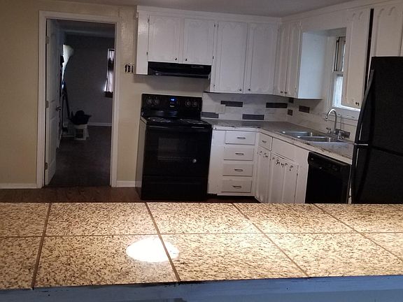 4th image of 1117 E Nettie Ave