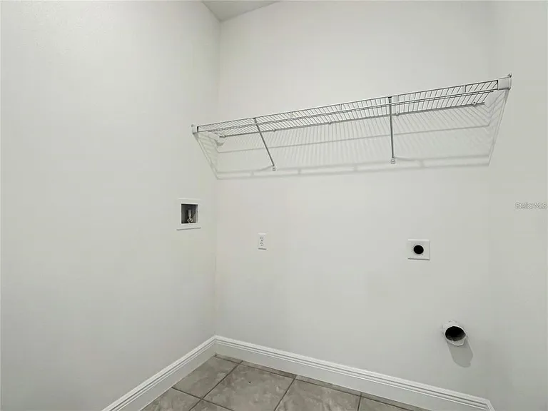 406 Marion Oaks Trl — Photo 47