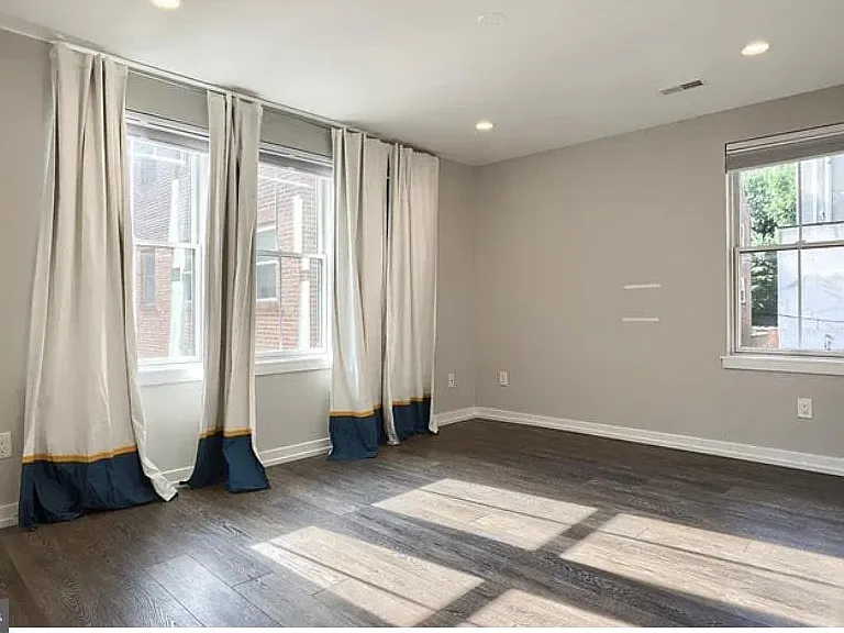 528 S 5th St #2R — Photo 9