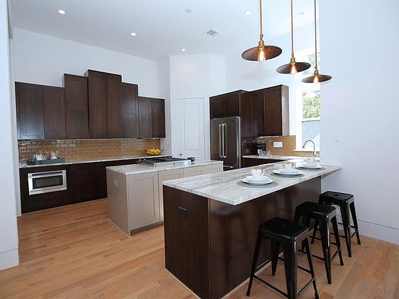 4th image of 7325 Shadyvilla Pointe Dr