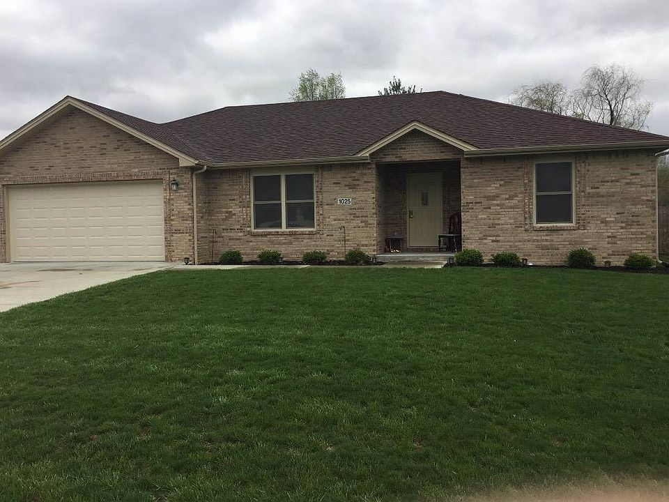 1st image of 1025 Louise Ct