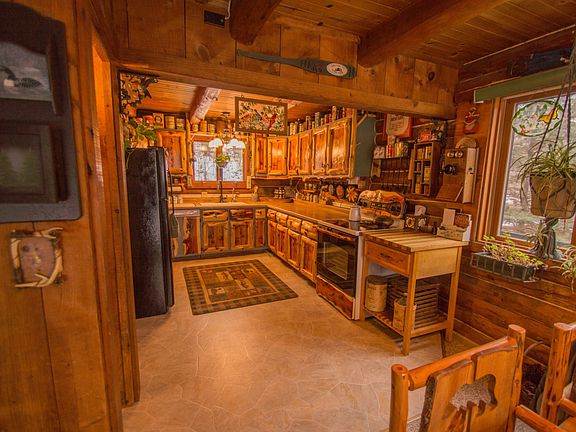 Kitchen from dinning area