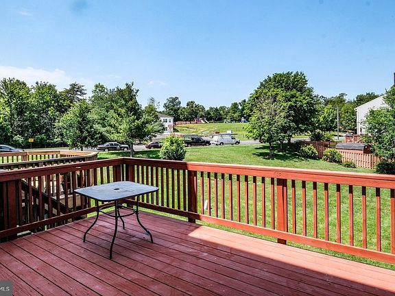 5th image of 3413 Caledonia Cir