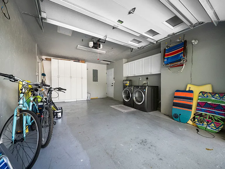 714 109th Ave N — Photo 33