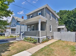30 Conover St, Freehold, NJ 07728