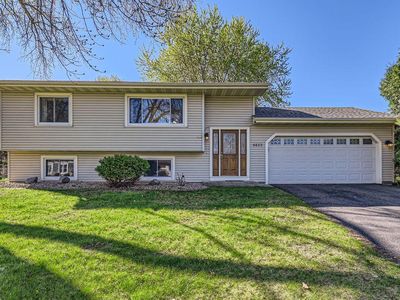 6622 Lancaster Ln N, Maple Grove, MN, 55369