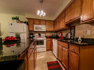 Garden Court Apartments, Windsor, ON N8S 2S2