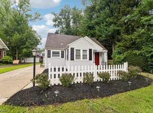 1512 Parkgate Ave, Akron, OH 44313