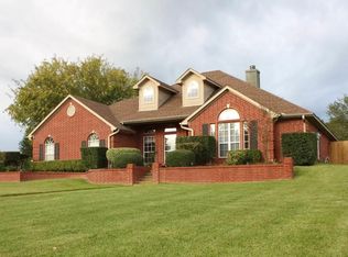 305 Northcreek Dr, Chandler, TX 75758