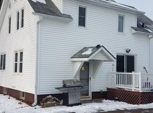 959 N Buena Vista Rd, Eau Claire, WI 54703