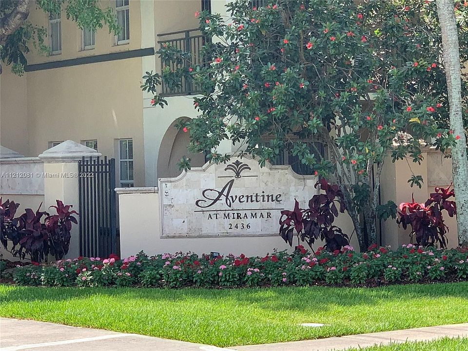 1st image of 2490 Centergate Dr APT 102