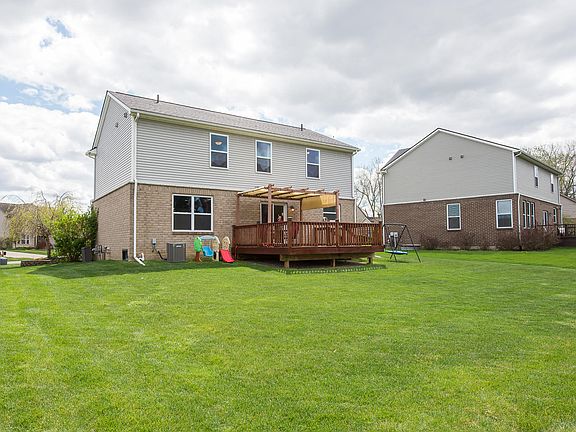 2nd image of 7975 Jordan Ct