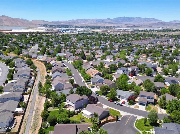 11710 Lone Desert Dr, Reno, NV 89506