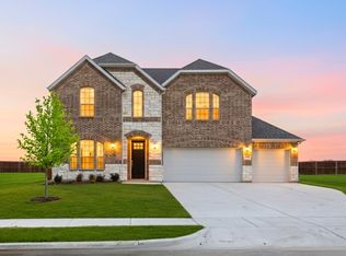 512 Pinnacles Ct, Forney, TX 75126