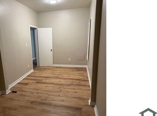 2410 N 49th St, Milwaukee, WI 53210