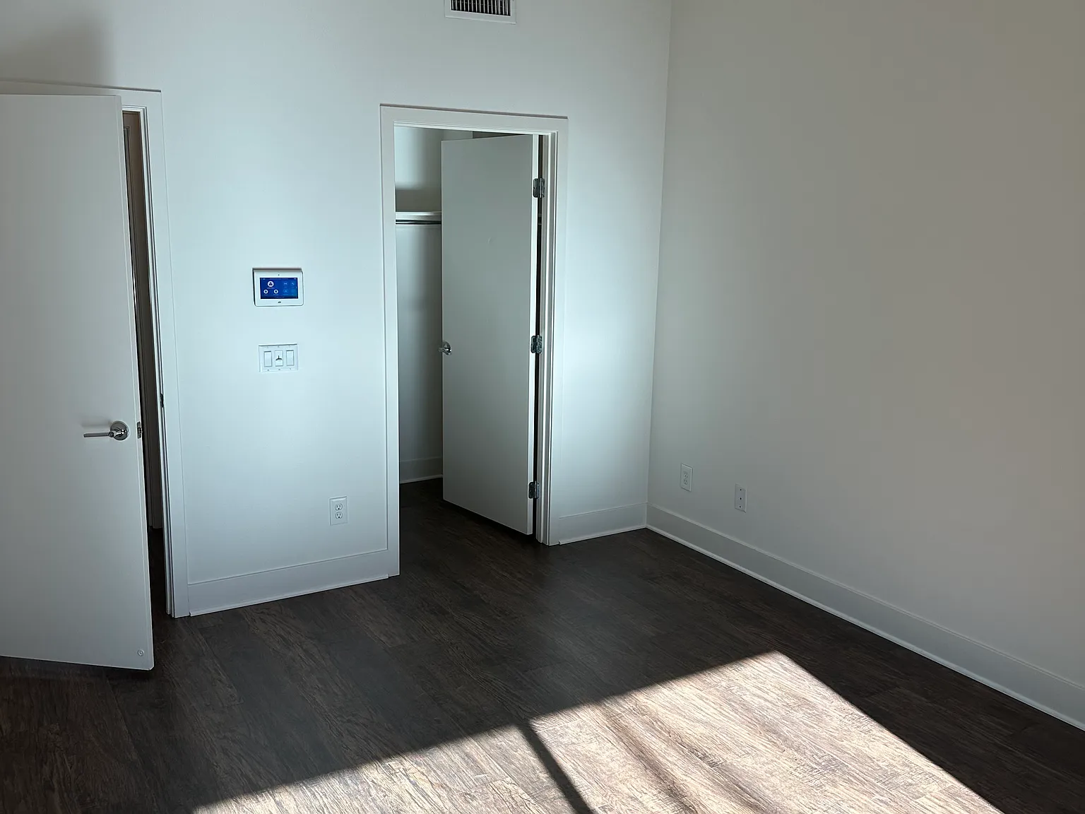 Polyscope Pl, Los Angeles — Photo 3