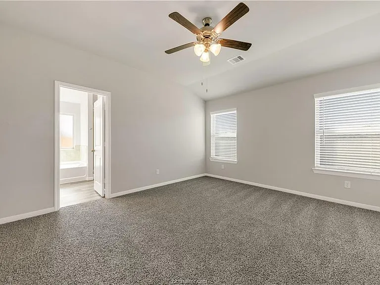 5350 Samuel Run — Photo 6
