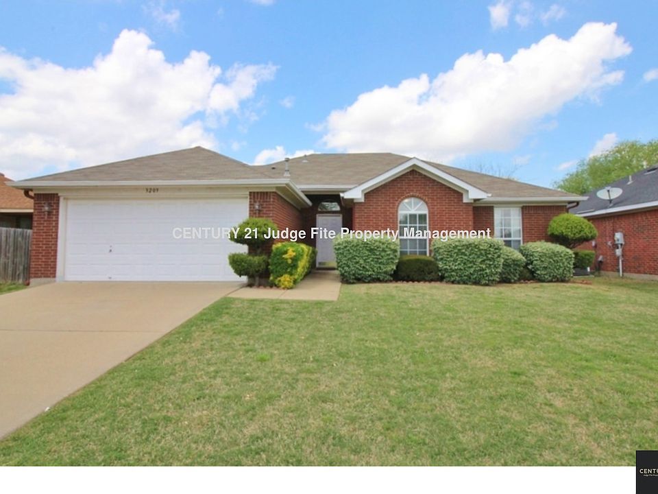1st image of 3209 Dove Valley Ln