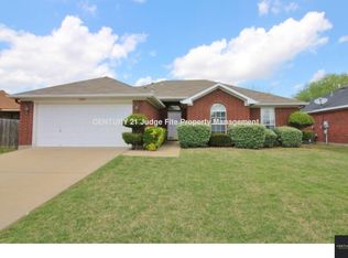 3209 Dove Valley Ln, Mansfield, TX 76063