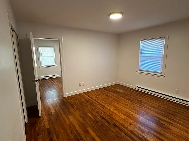 15 Patrick Henry St #10 — Photo 4