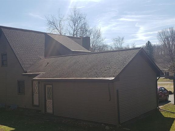 3rd image of 1589 Woodlea Dr