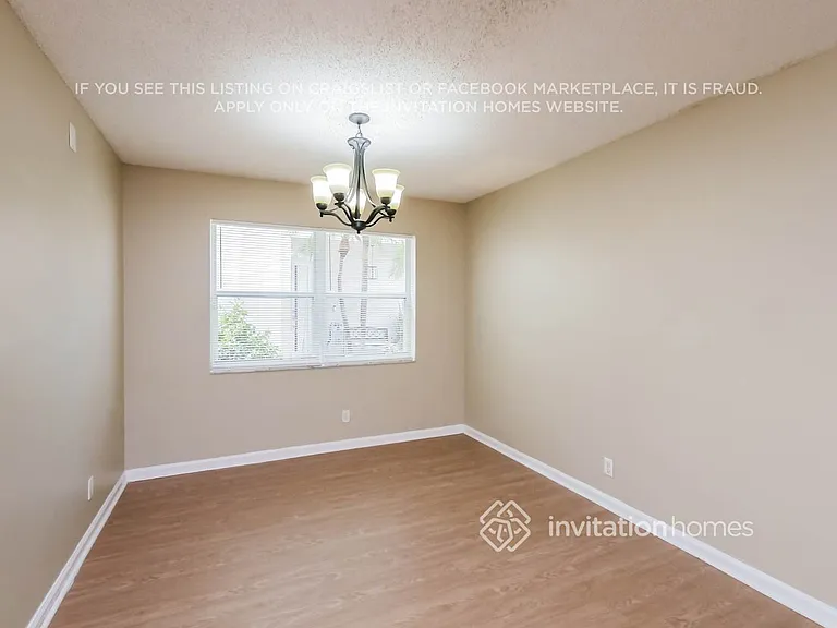 2432 SW 161st Ave — Photo 6