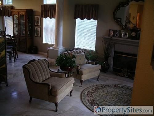5th image of 32833 Barrett Dr