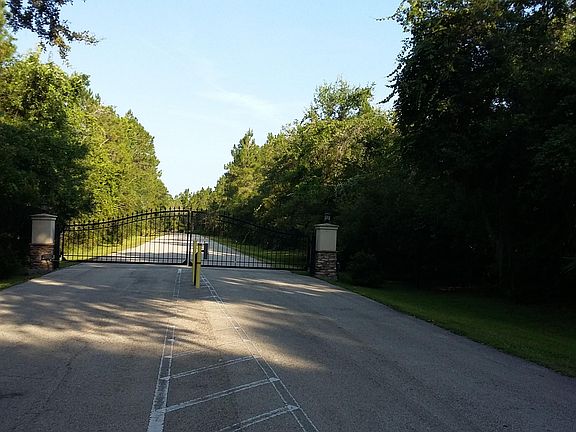 2nd image of 124 Picolata Forest Dr