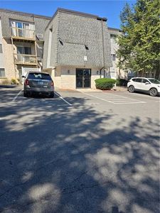 1560 Douglas Ave #F79, North Providence, RI, 02904