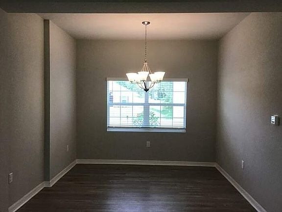 4th image of 3665 Channing Ave #1