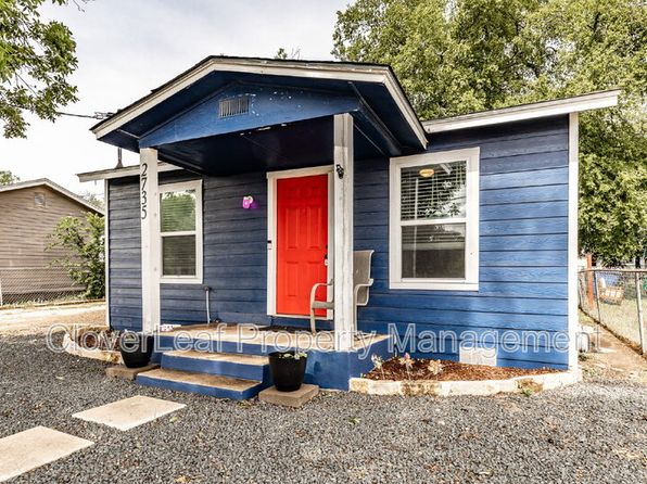 2735 Pecan Valley Dr