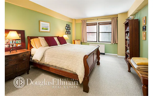 Sold by Douglas Elliman | media 10