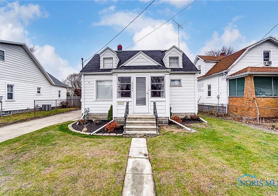 1st image of 2644 Arletta St