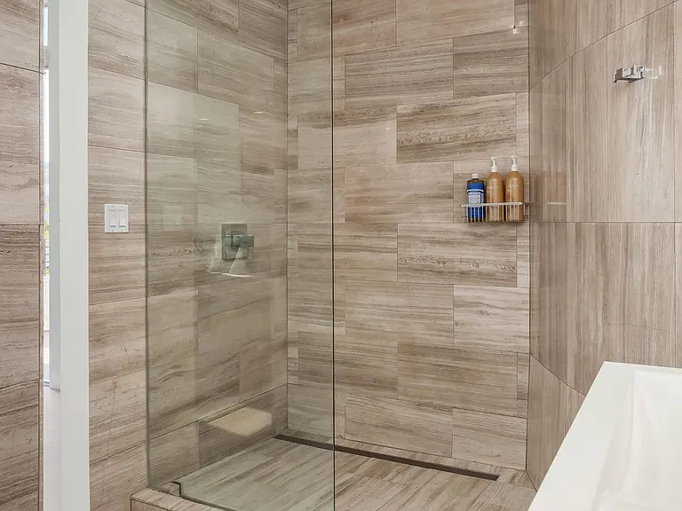 808 N La Jolla Ave — Photo 44