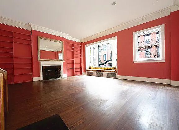 3rd image of 5 E 10th St