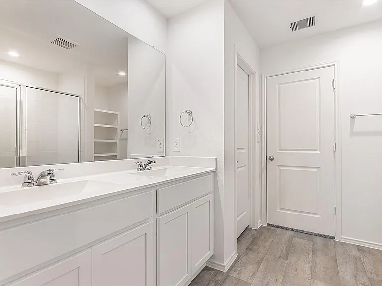 4214 Ramsbury Reach Ct — Photo 30
