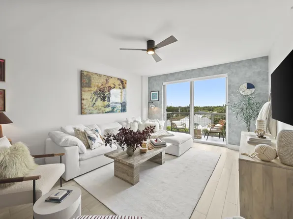 236 SE 5th Avenue #306, Delray Beach, FL 33483