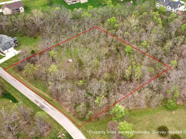 8414 S Anne Ave, Bloomington, IN 47401