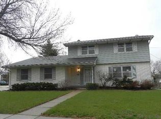 2315 E Aurora Ave, Des Moines, IA 50317